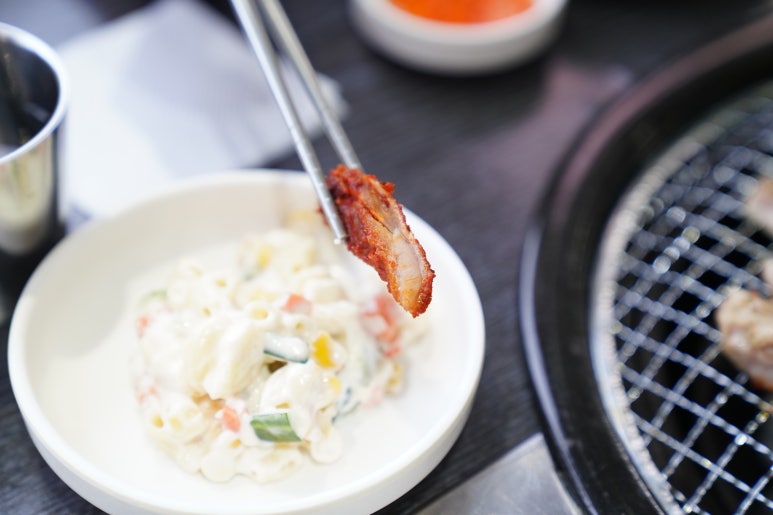 명물숯불닭갈비 이미지