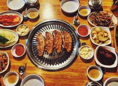 숯불위에돼지 이미지