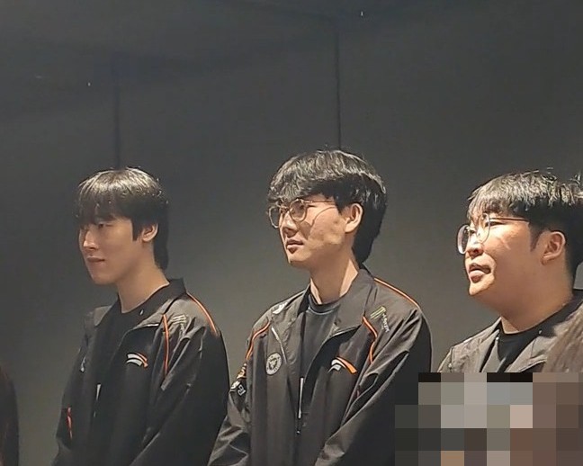 안스우스 이미지