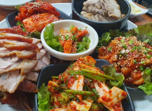 흥부왕족발 이미지