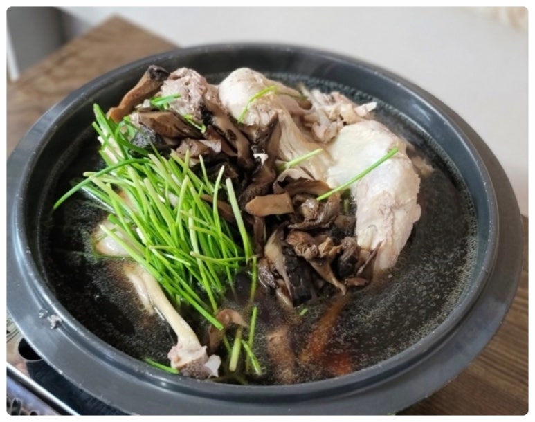 별빛산골능이버섯 이미지