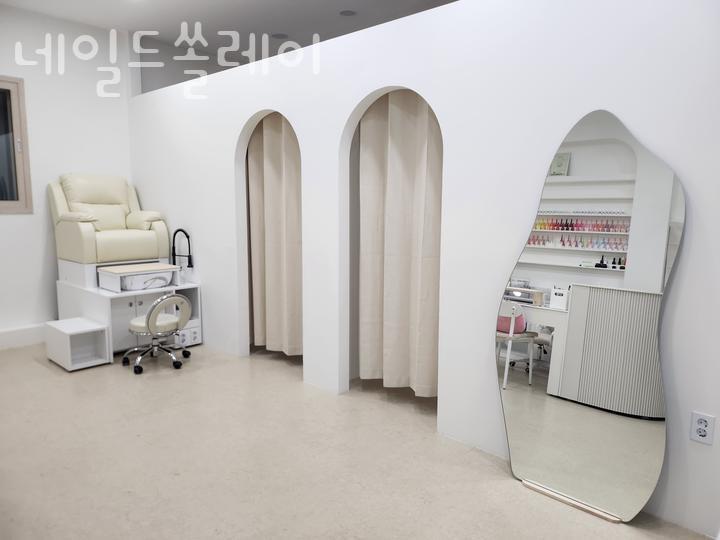 네일쏠레이 이미지