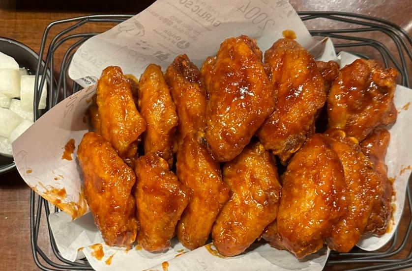 교촌치킨 이미지