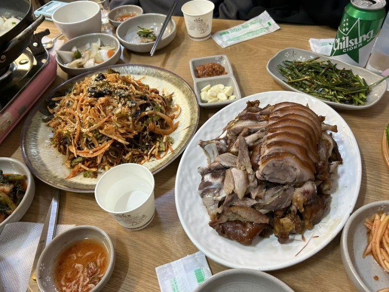 황금오향족발 이미지