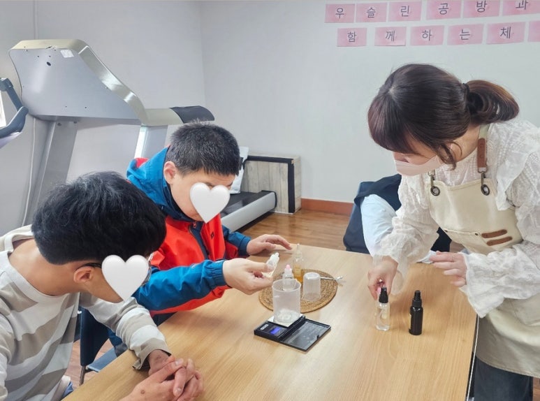 우슬린 이미지