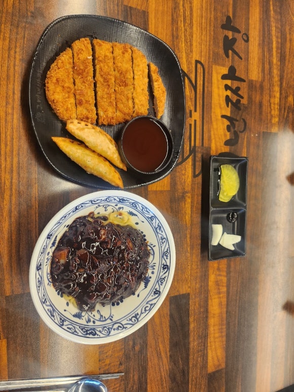 구백년짜장 이미지