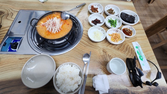 맛깔손두루치기 이미지