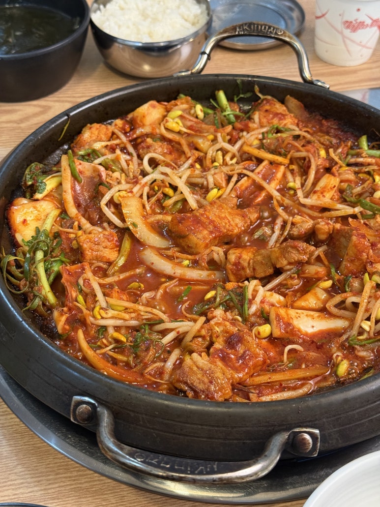 금돈두루치기왕돈가스 이미지