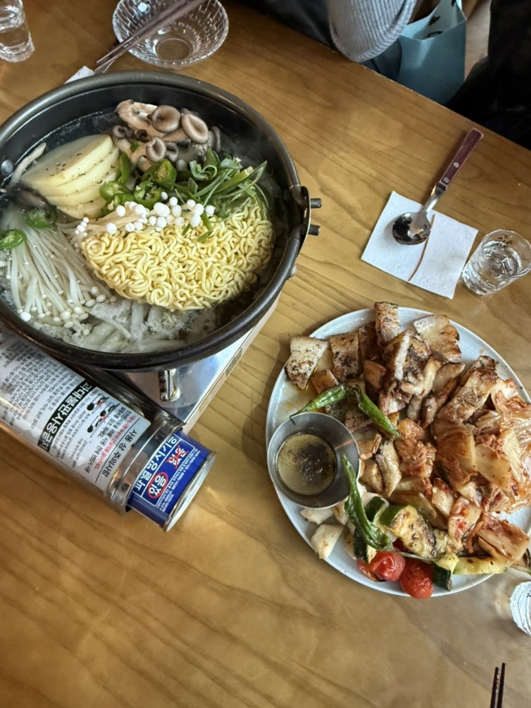 누이즈 이미지