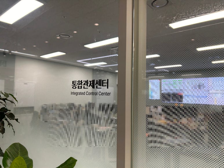 엘엑스와이 이미지