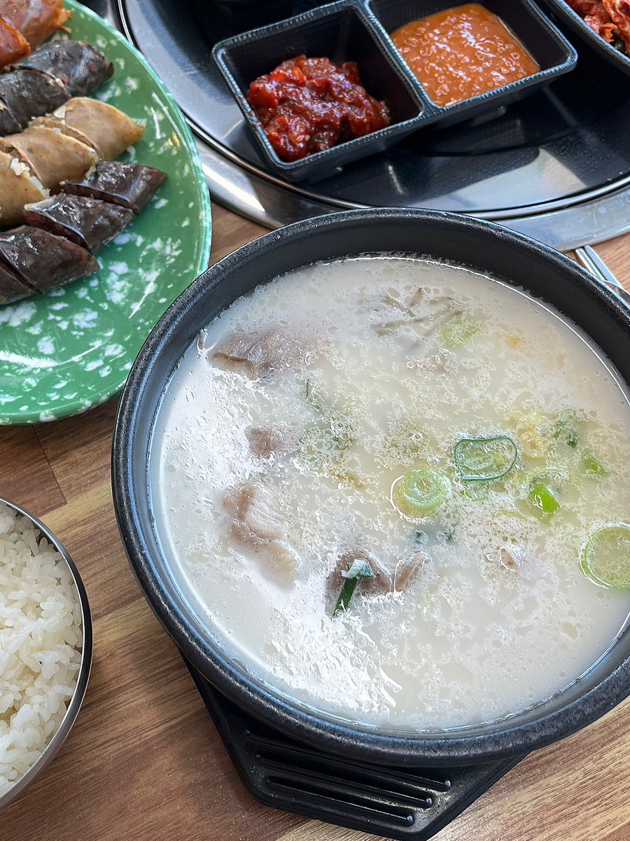 영천 얼큰 돼지국밥 이미지