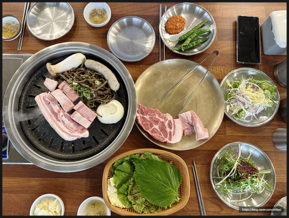제주귤품은흑돼지중문점 이미지