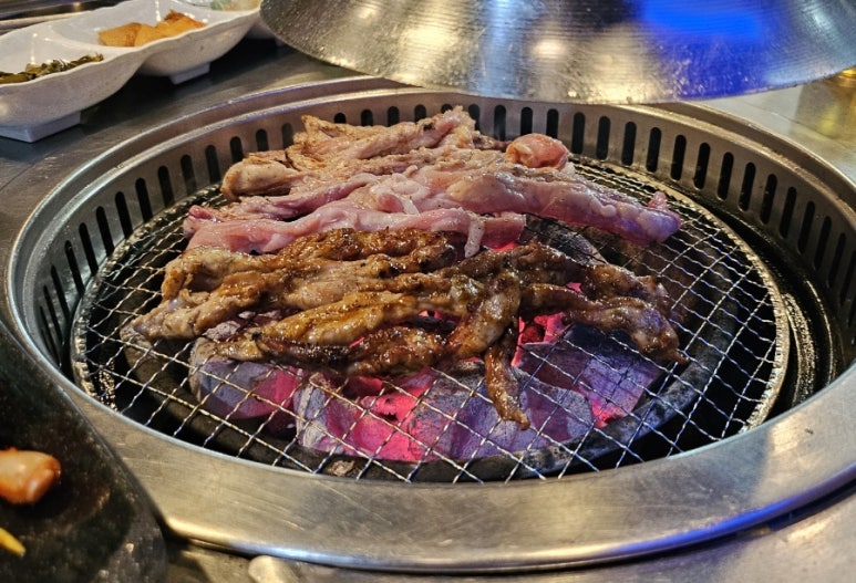 숯불에후다닭 이미지