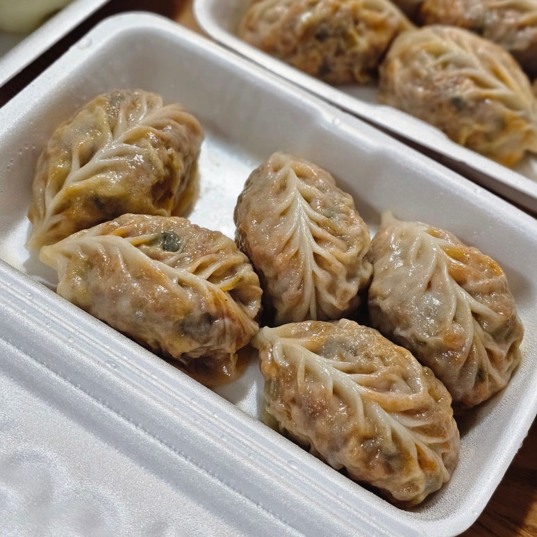 행운손만두 이미지