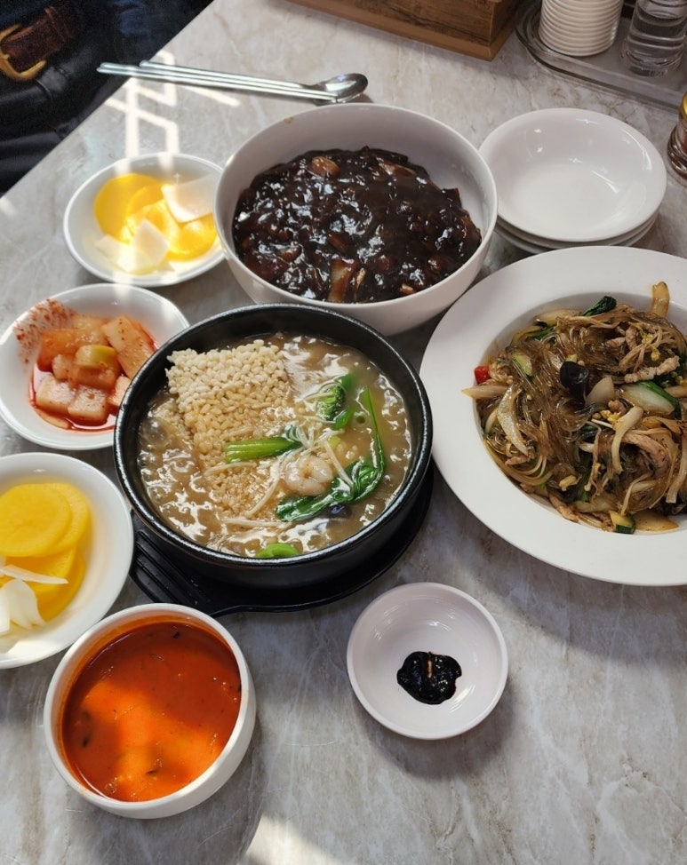 홍경관 이미지