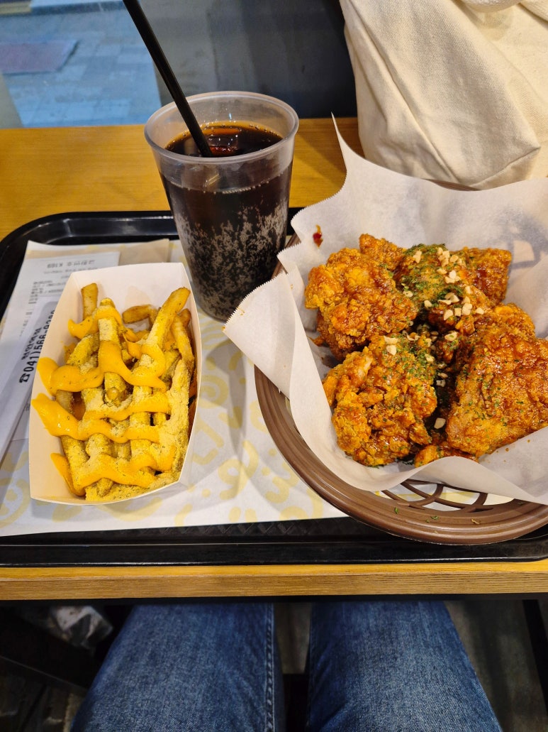 맘스터치천안역점 이미지
