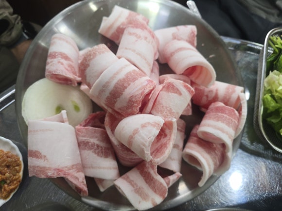 이층식당 이미지