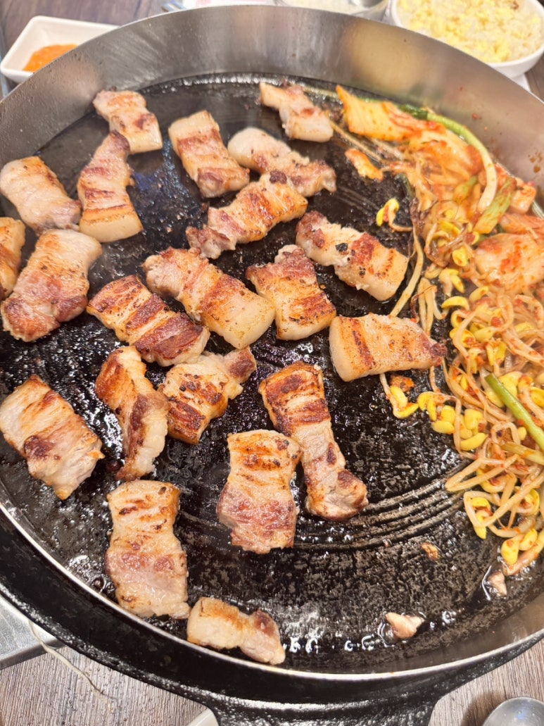 고려삼겹 이미지