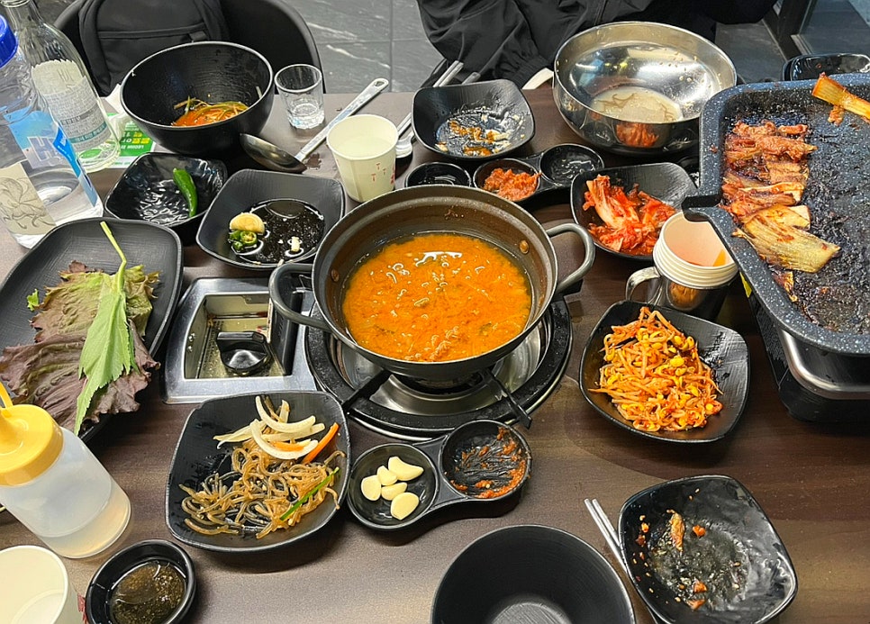 창동꿀돼지 이미지