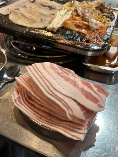 돈돌집 이미지