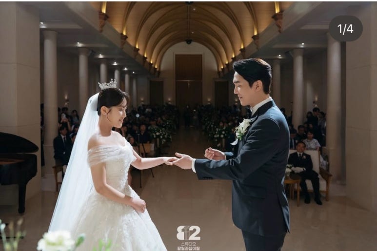 스튜디오팔월 이미지