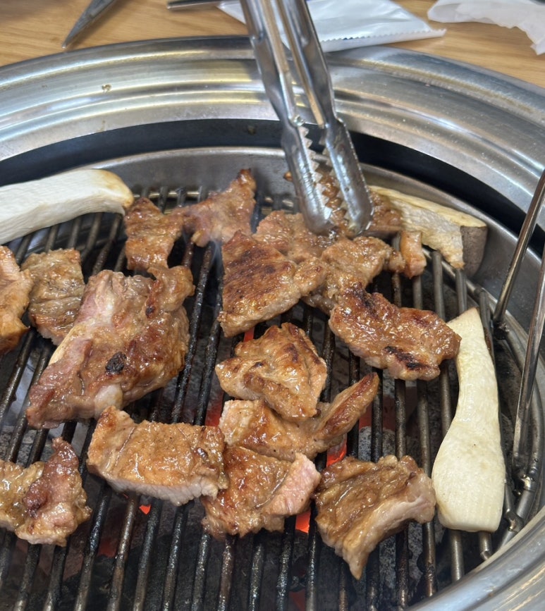 우림숯불갈비 이미지
