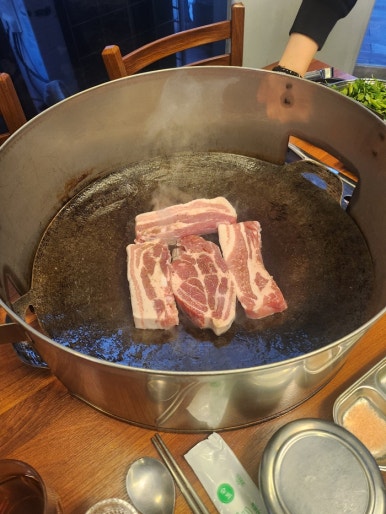 삼솥 이미지