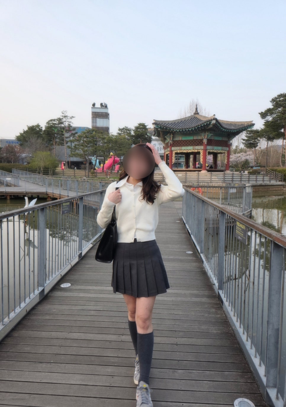 벗고탠 이미지