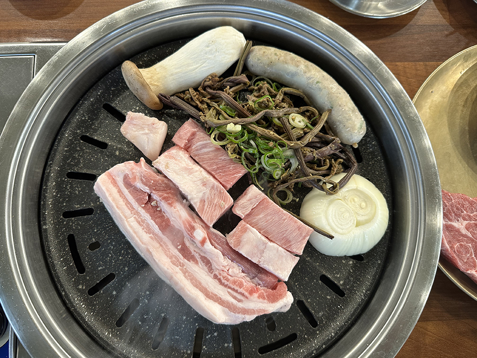 제주귤품은흑돼지중문점 이미지