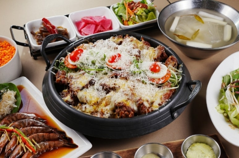 고수찜닭 이미지