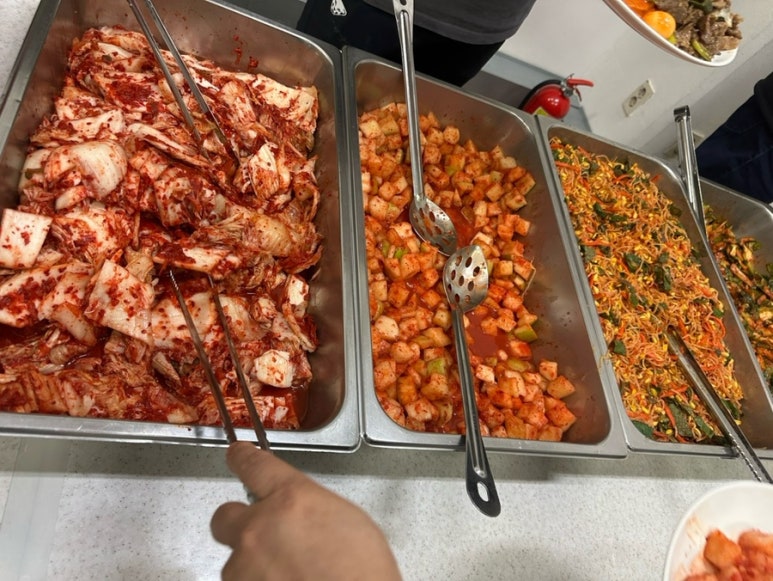용갈이뷔페 이미지