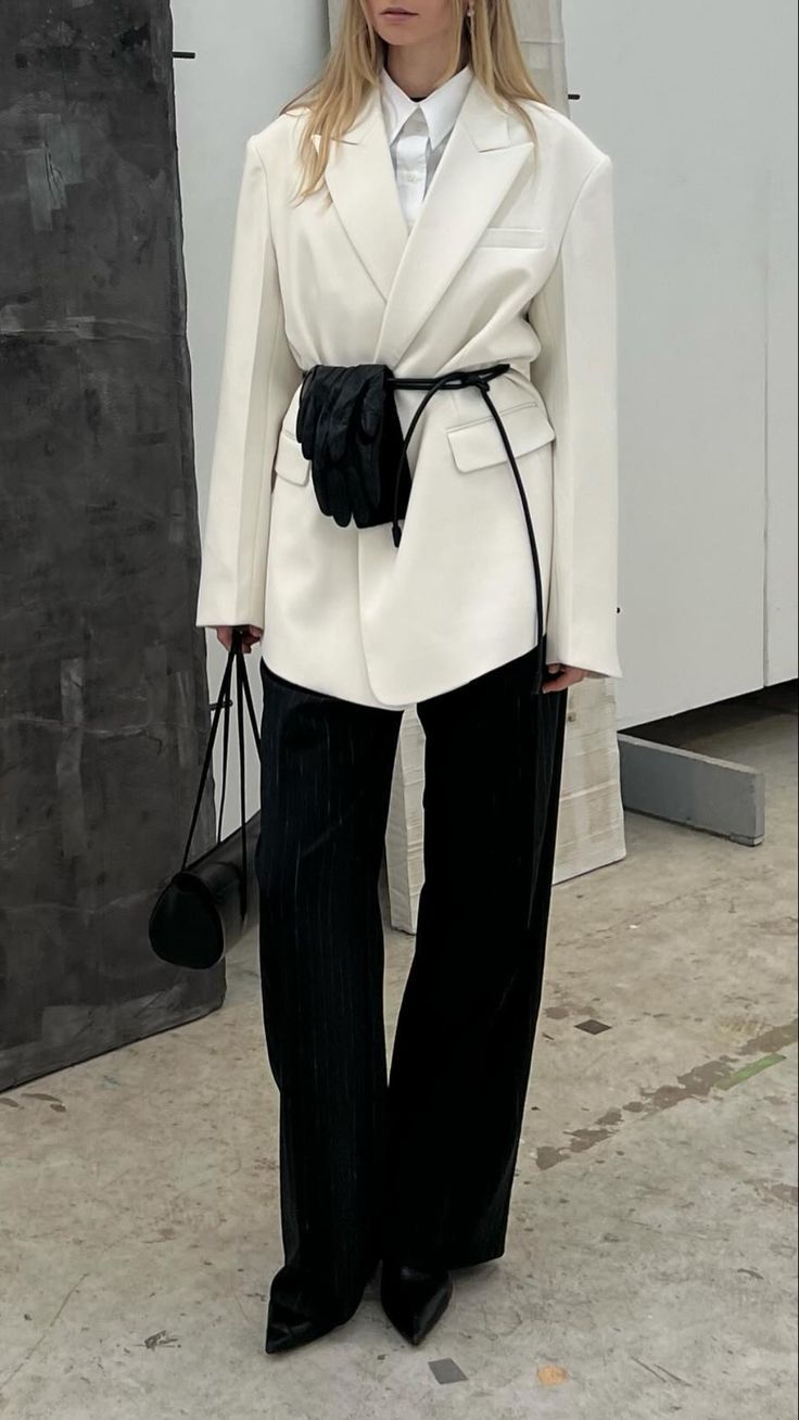아이보리 이미지