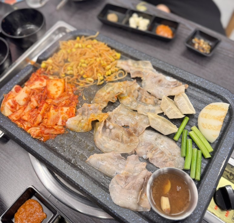 냉삼뷰 이미지