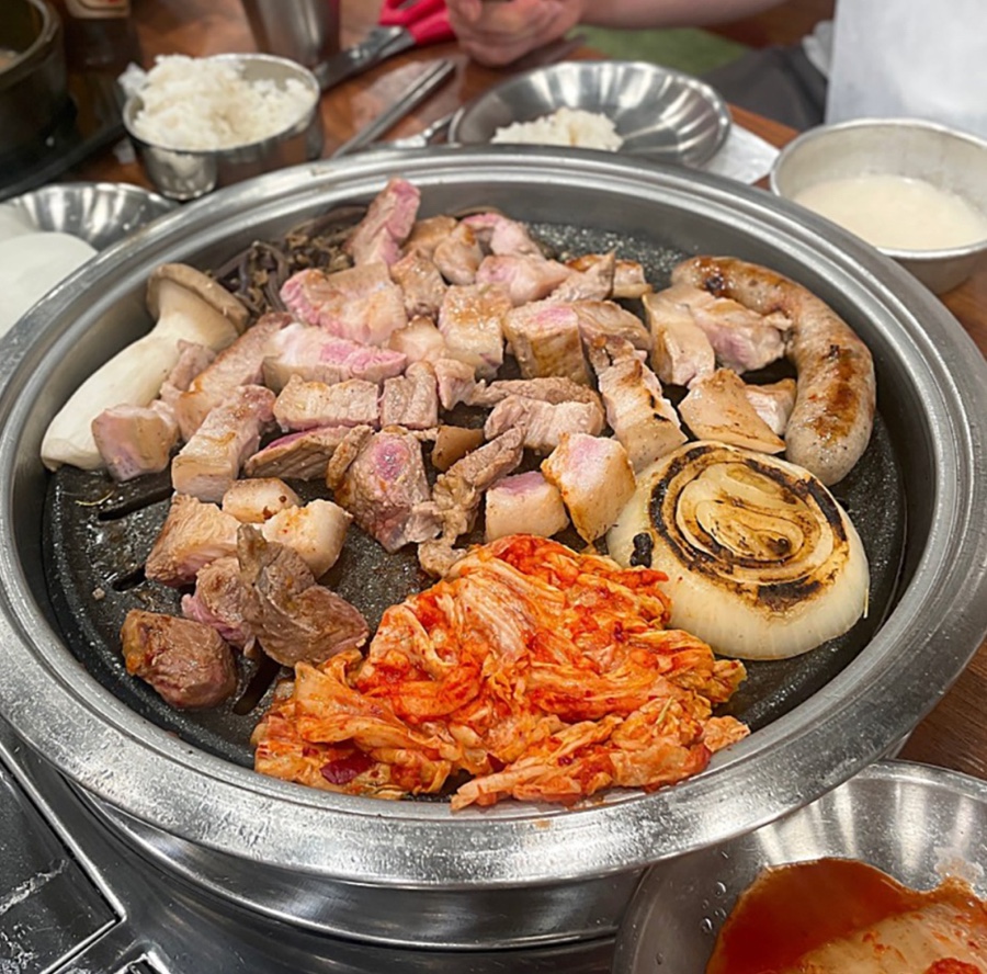 제주귤품은흑돼지중문점 이미지