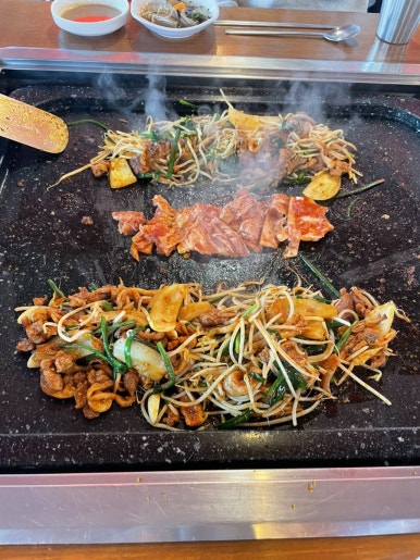 풍경돌판구이 이미지
