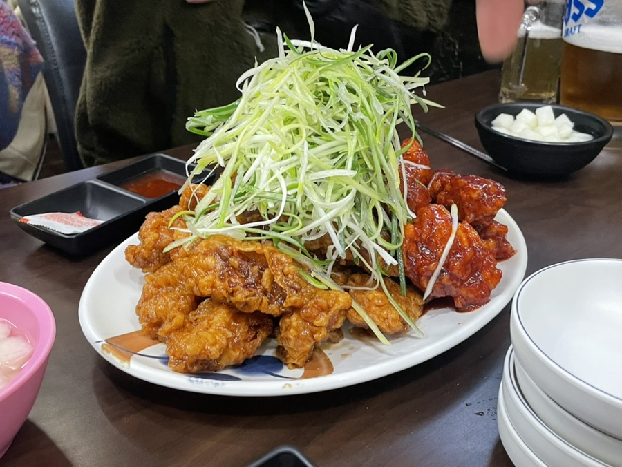 동큐치킨 이미지