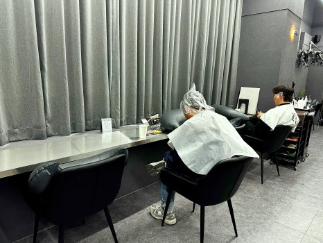 오늘헤어남성전문헤어샵 이미지