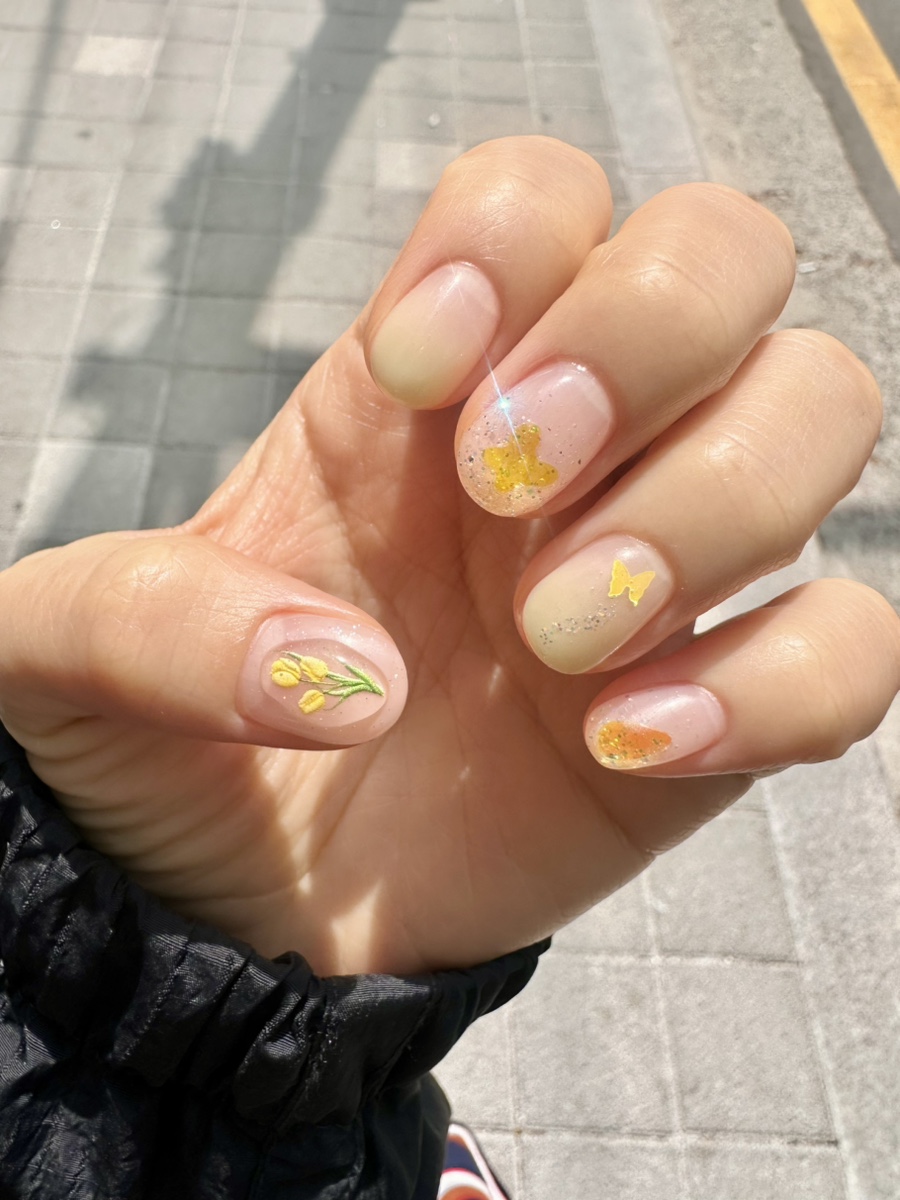 네일도빛이나 이미지