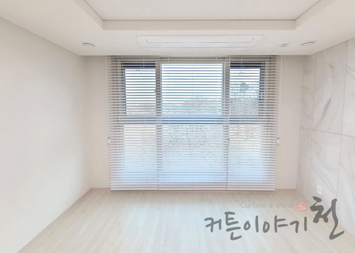 커튼이야기천-세종전시장 이미지