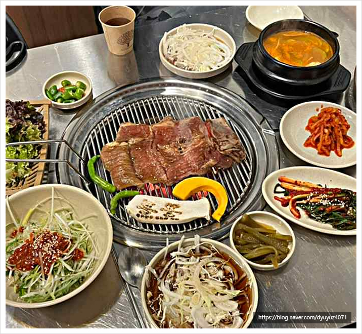 고기향 숯불갈비 이미지