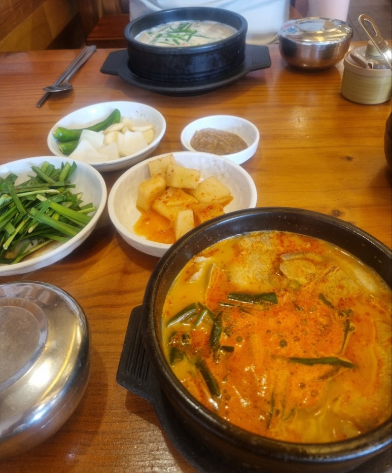 퍼무리보쌈국밥감자탕 이미지