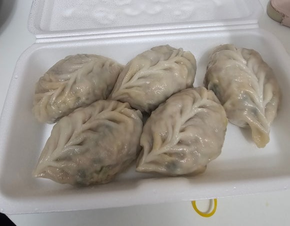 행운손만두 이미지