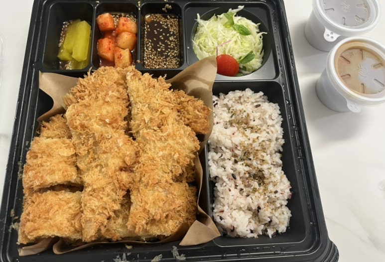 홍익돈까스구평점 이미지