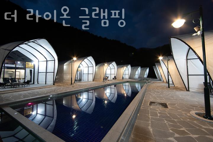 더 라이온 글램핑 이미지