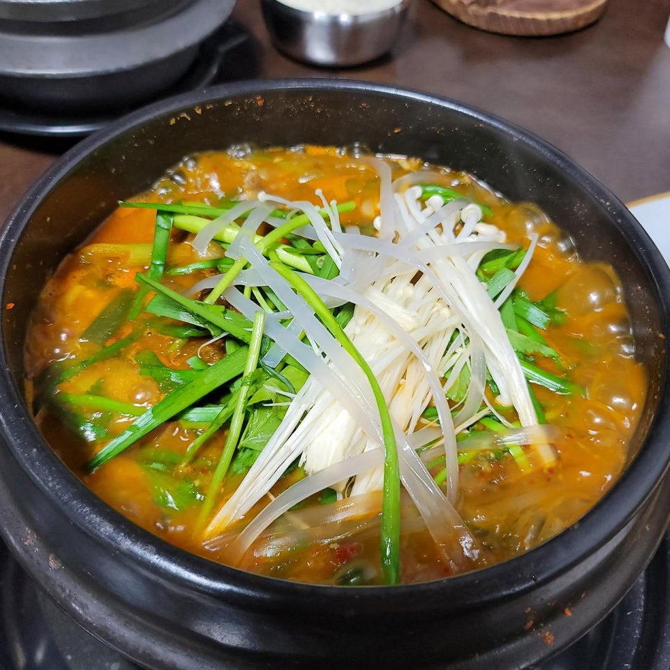 동굴매운탕 이미지