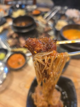 덕수아이흑돼지 이미지