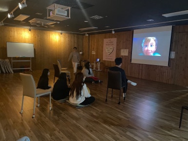 동아리테라피 이미지