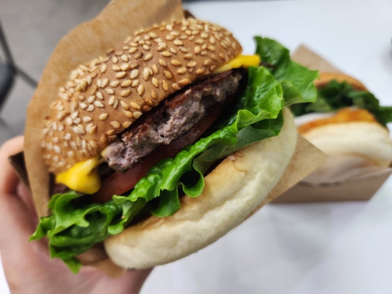 버거15진주 이미지