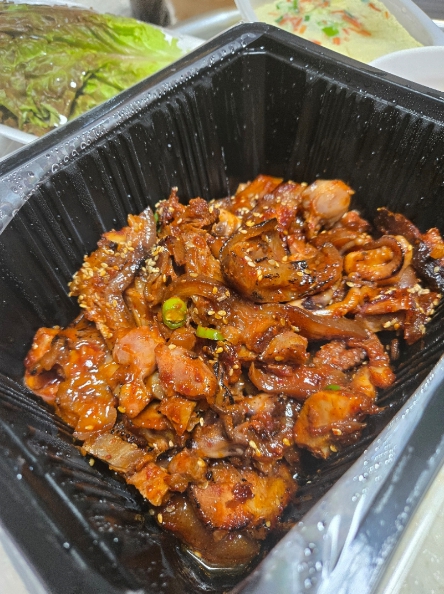 신마님왕족발 이미지