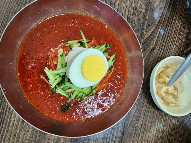 수산밀면 이미지